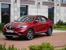Renault объявил о старте российских продаж купе-кроссовера Arkana