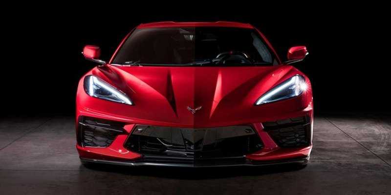 
                                    Chevrolet представил среднемоторный Corvette
                            