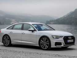 У двух моделей Audi течет антифриз