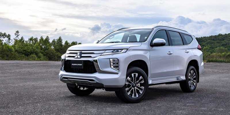 
                                    Новый дизайн и цифровая приборка: Mitsubishi обновила Pajero Sport
                            