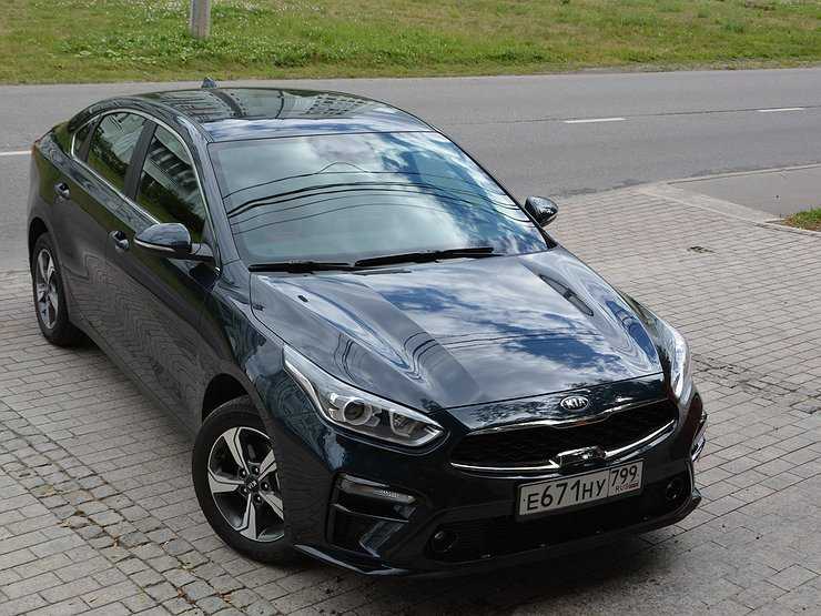 Тест-драйв KIA Cerato: семейная ценность