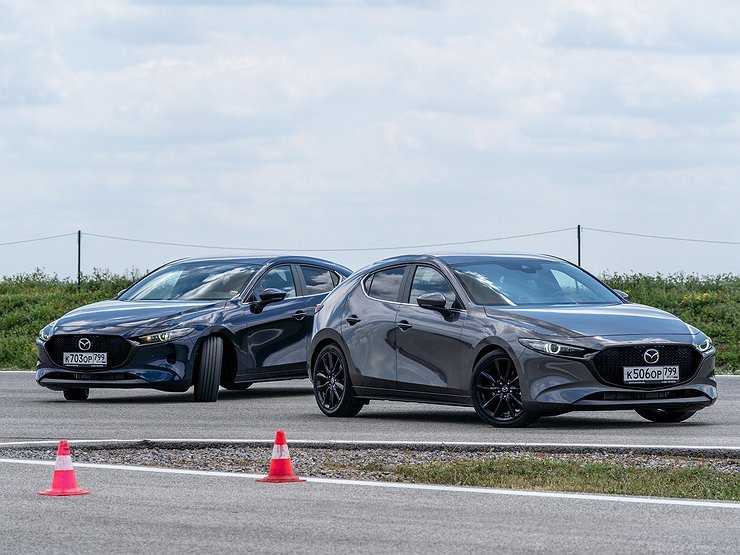 Первый тест-драйв новой Mazda3: премиальный фонд