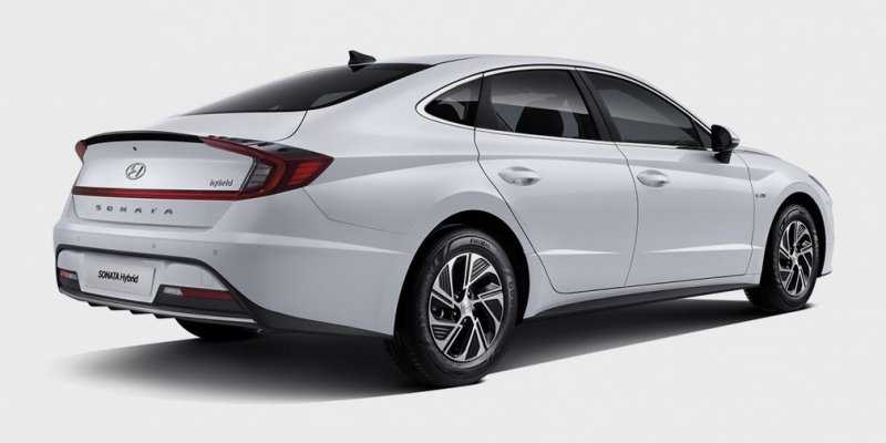 
                                    Hyundai представил Sonata с солнечной батареей
                            