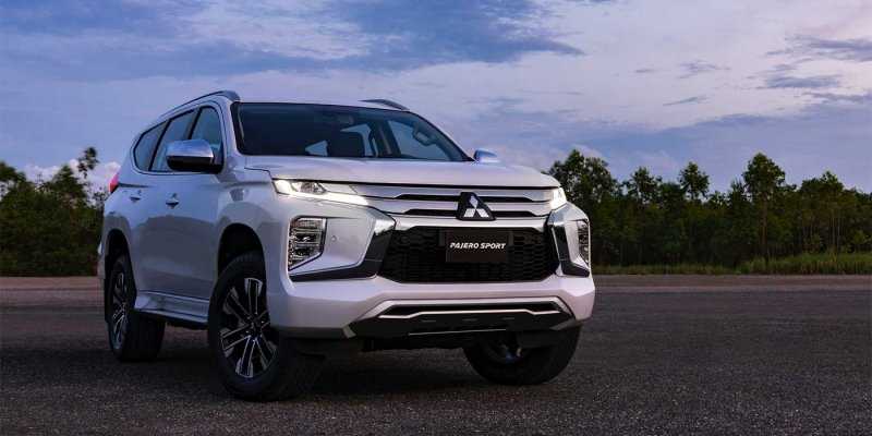 
                                    Новый дизайн и цифровая приборка: Mitsubishi обновила Pajero Sport
                            