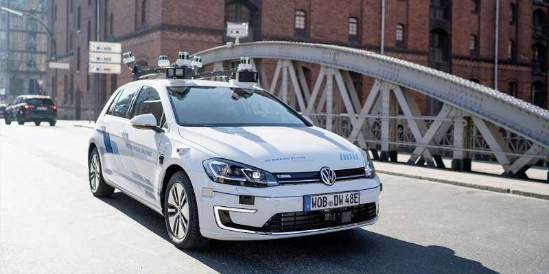 
                                    Ford займется выпуском электрокаров на базе Volkswagen
                            