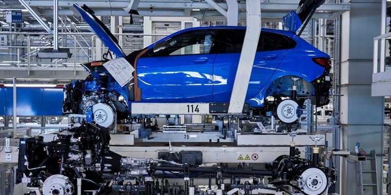 
                                    BMW начала производство хэтчбека 1-Series нового поколения
                            