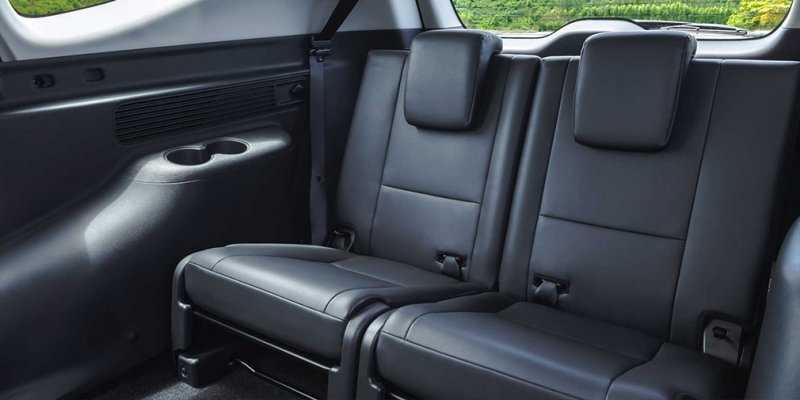 
                                    Новый дизайн и цифровая приборка: Mitsubishi обновила Pajero Sport
                            