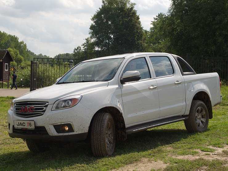Toyota будет не в обиде: первый тест-драйв бюджетного пикапа JAC T6