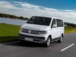 В России приглашают в техцентры 2500 владельцев Volkswagen Multivan