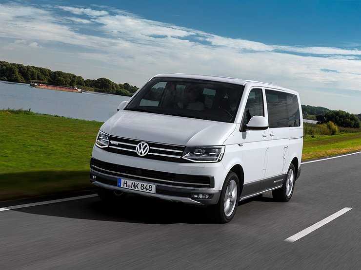 В России приглашают в техцентры 2500 владельцев Volkswagen Multivan
