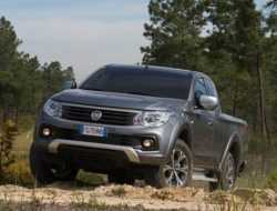 В России отзывают FIAT Fullback из-за опасных подножек