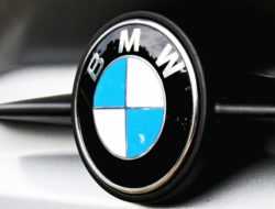 В России отзывают BMW 5-серии и 6-серии из-за проблем с электропроводкой