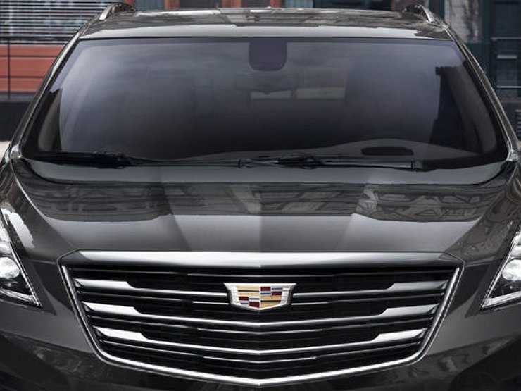 В России подорожал кроссовер Cadillac XT5