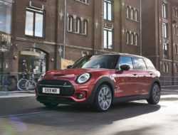 В России подорожали автомобили марки MINI