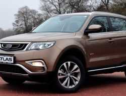 Geely назвала рублевую стоимость кроссовера Atlas с «Яндекс.Авто»