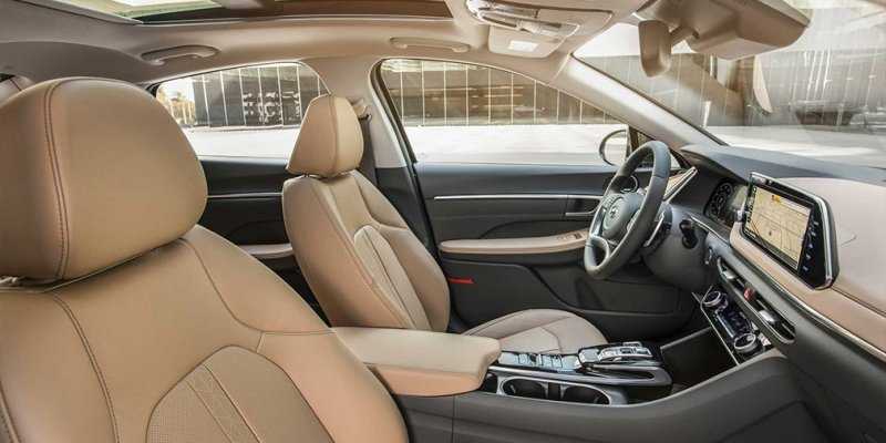 
                                    Стали известны подробности о новой Hyundai Sonata для России
                            