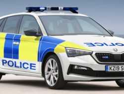 Хэтчбек Skoda Scala превратили в полицейский автомобиль