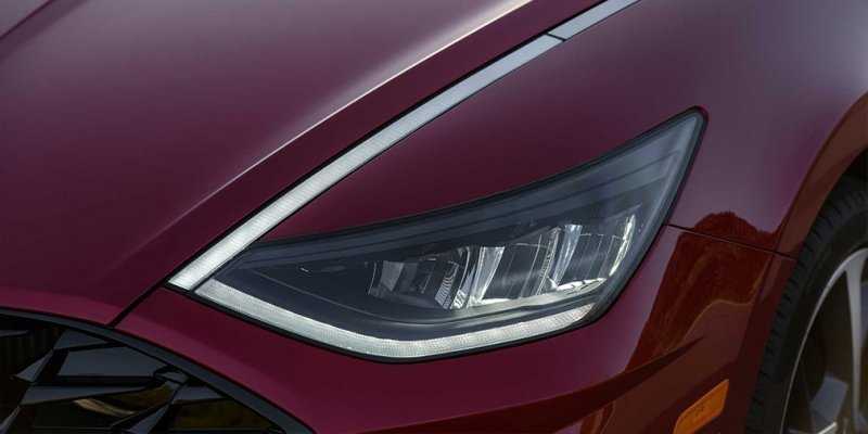 
                                    Стали известны подробности о новой Hyundai Sonata для России
                            