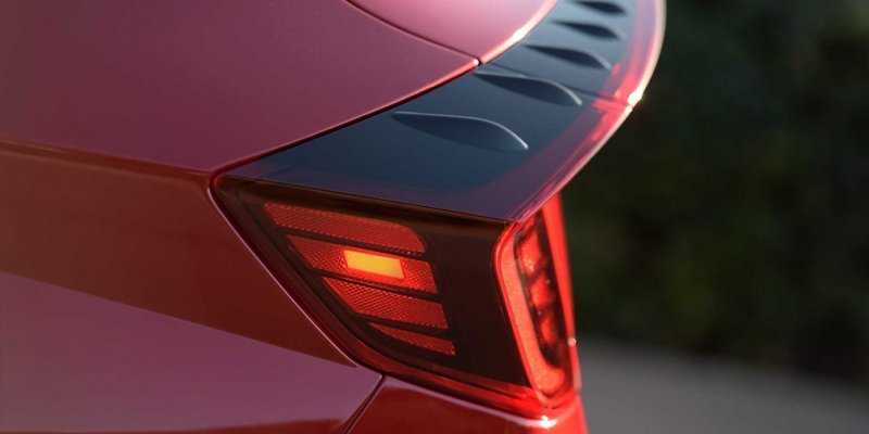 
                                    Стали известны подробности о новой Hyundai Sonata для России
                            