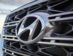 Кроссовер Hyundai Grand Santa Fe ушел из России