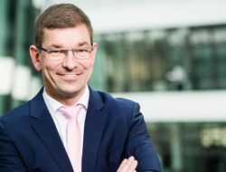 Главой Audi станет член правления BMW