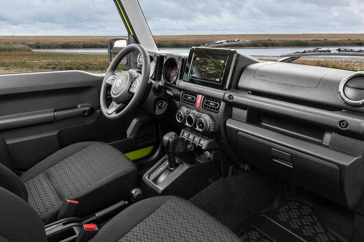 На что способен «Мини-Гелик»: первый тест-драйв нового Suzuki Jimny