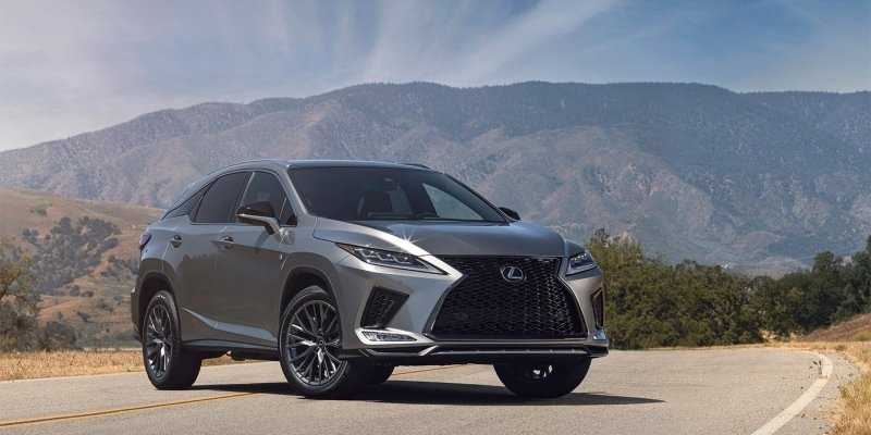 
                                    Lexus назвал рублевую стоимость обновленного кроссовера RX
                            