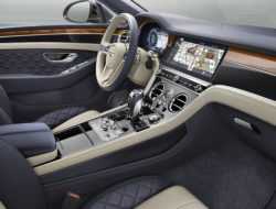 В России нашли дефект в автомобилях Bentley