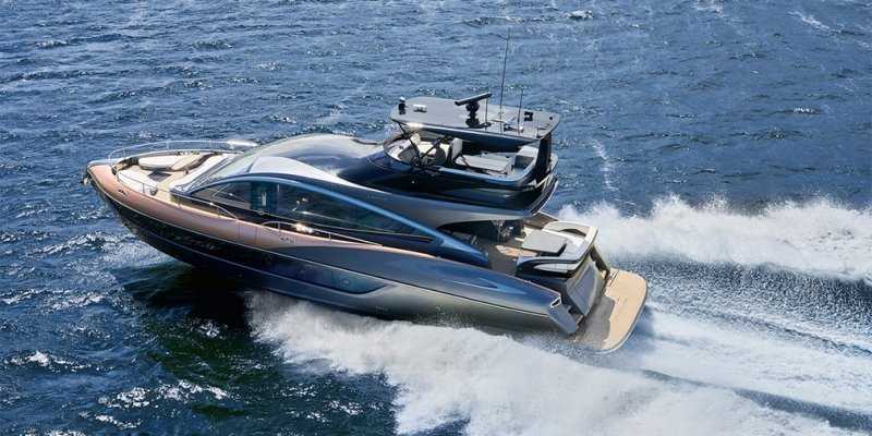  Яхта Lexus за 4 миллиона долларов отправилась в первое плавание 