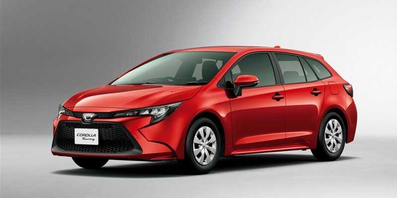 Toyota Corolla сменила поколение и уменьшилась в размерах 