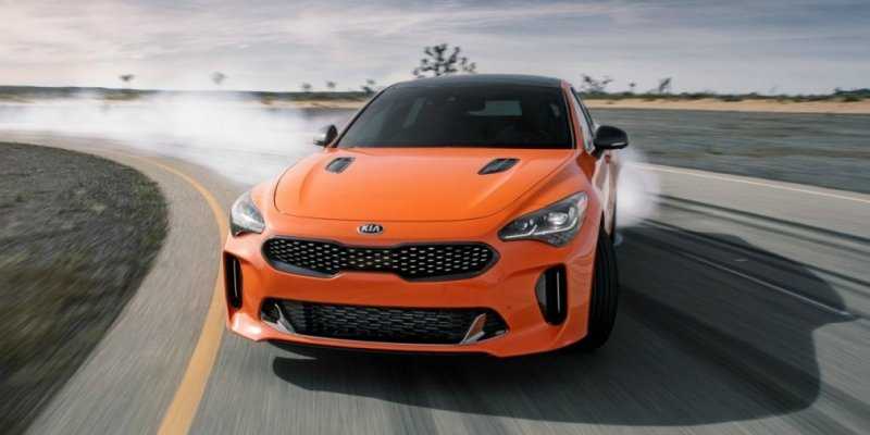  Топ-дизайнер Kia усомнился в будущем Stinger из-за низких продаж 
