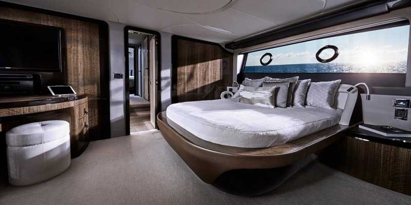  Яхта Lexus за 4 миллиона долларов отправилась в первое плавание 