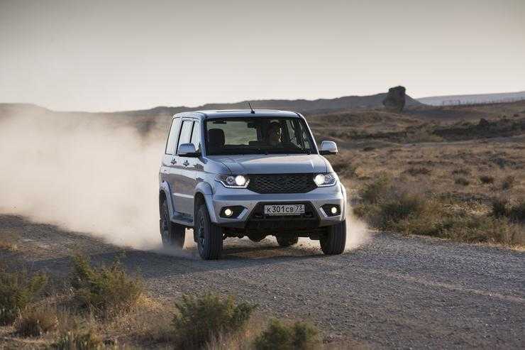 C автоматом наперевес: первый полноценный тест-драйв УАЗ &laquo;Патриот&raquo; с АКП