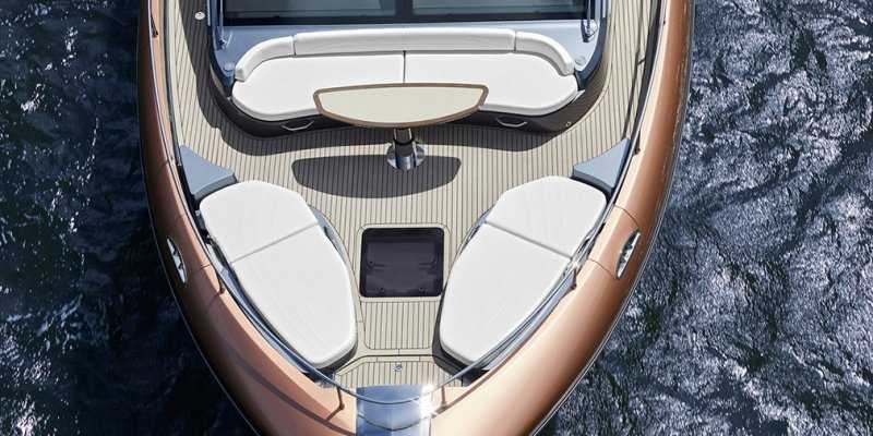  Яхта Lexus за 4 миллиона долларов отправилась в первое плавание 