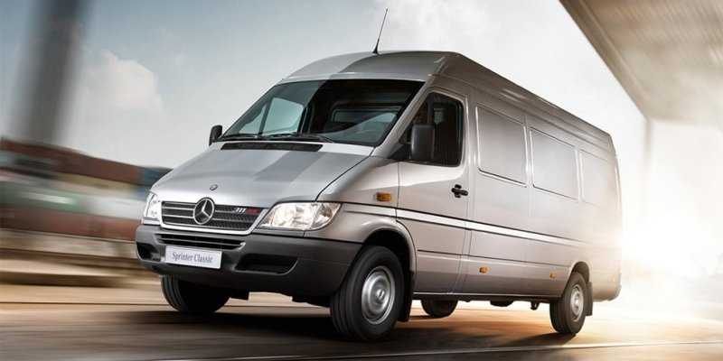  Mercedes отзовет в России 5 тысяч автомобилей из-за опасности возгорания 