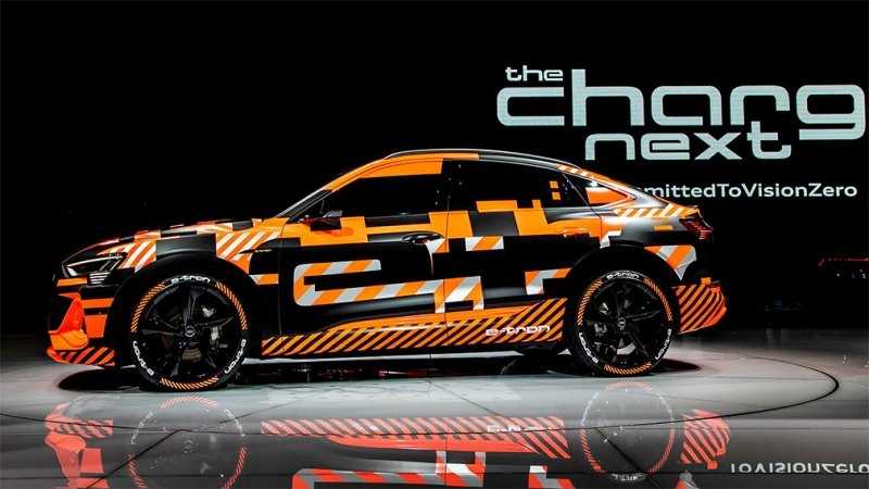  Audi анонсировала премьеру нового компактного электрокроссовера 