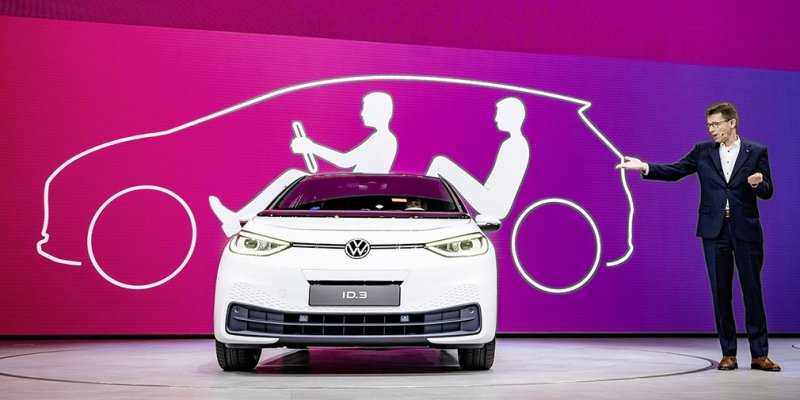 
                                    Новый электрокар Volkswagen ID.3 получит спортивную версию
                            