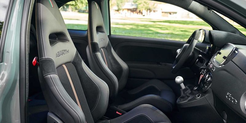 
                                    Fiat выпустил хот-хэтч с разработанным при помощи аэротрубы спойлером
                            