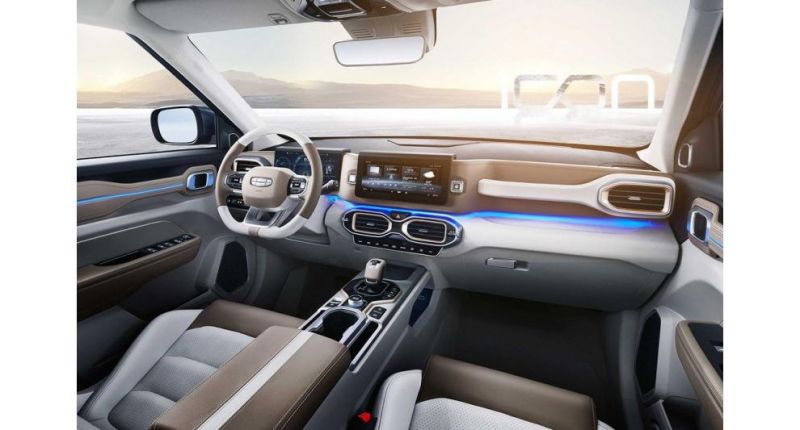 Geely представил компактный кроссовер на базе Volvo XC40