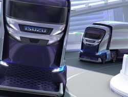 Грузовики Isuzu научатся автоматически формировать автоколонны