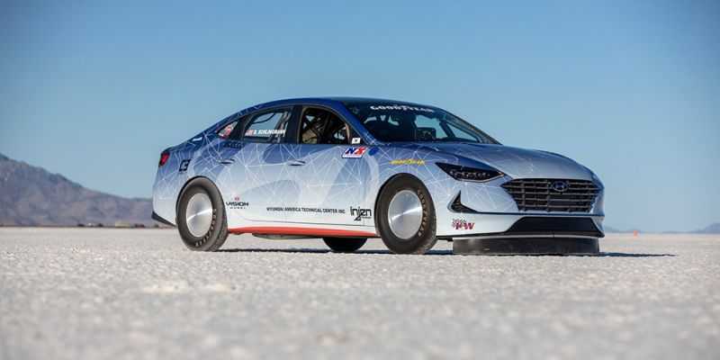 
                                    Hyundai установила рекорд скорости среди гибридов и водородных машин
                            