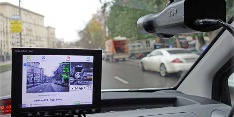 
                                    На крыше и в салоне: в Москве тестируют новые камеры
                            