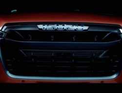 Новый пикап Isuzu D-Max показали на видео