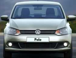 В Нижнем Тагиле водителя лишили автомобиля за неуплату около 100 штрафов