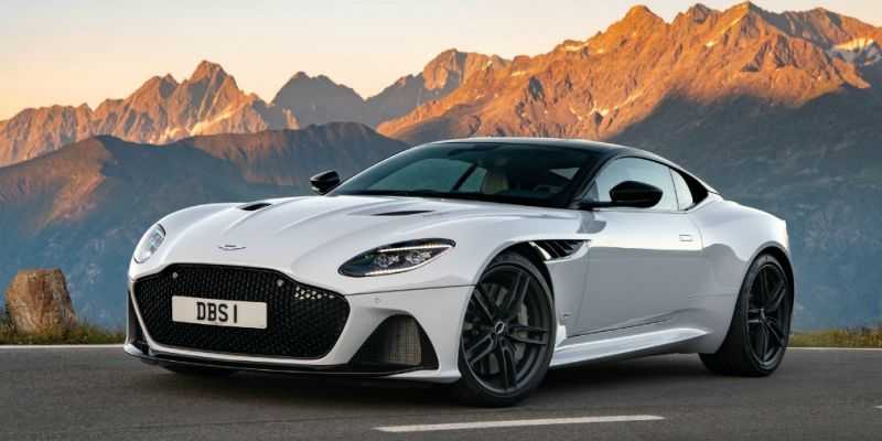 
                                    В новом фильме о Джеймсе Бонде снимут 4 разных Aston Martin
                            