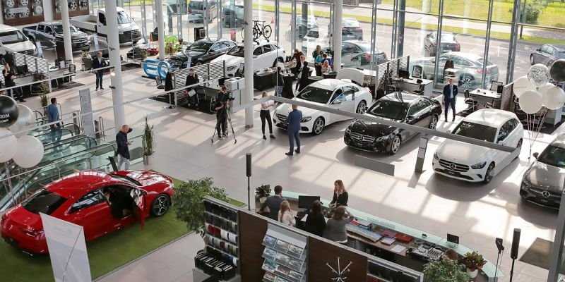 
                                    В седьмой раз за год: продажи автомобилей снова падают
                            