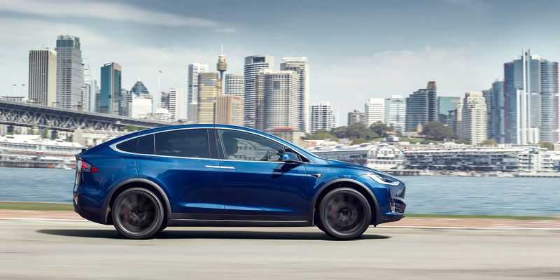 
                                    Владельцам Tesla разрешат изменять звук сигнала в электрокарах
                            