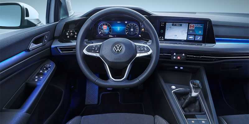 Volkswagen представил новый Golf для России