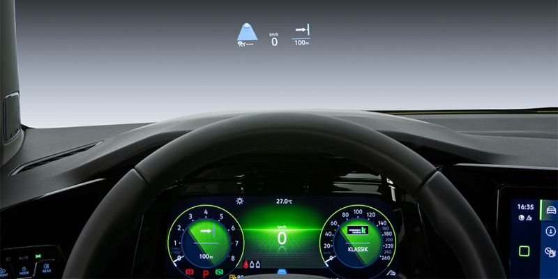 Volkswagen представил новый Golf для России