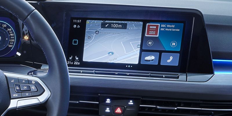 Volkswagen представил новый Golf для России